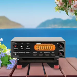Uniden UBC355CLT compact radio scanner and its accessories