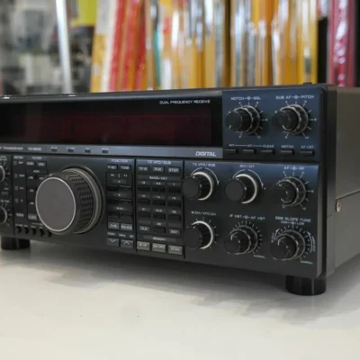 Kenwood transceiver