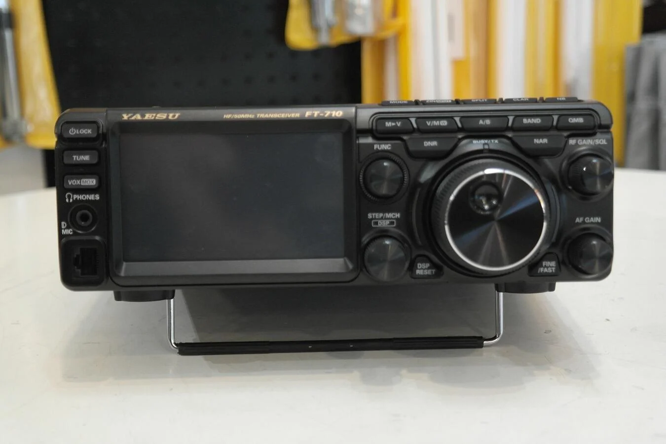 Used YAESU FT-710 FIELD HF/50/70MHZ SDR TRANSCEIVER – COMPACT ALL-BAND SDR RADIO - Image 5