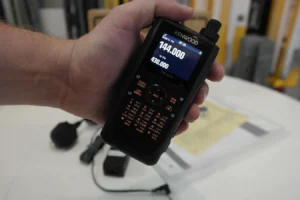 hand held ham radio