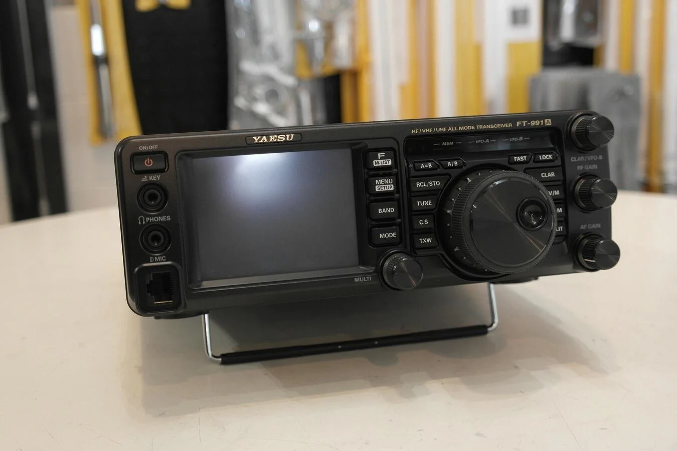 USED MULTI-BAND MODE TRANSCEIVER YAESU FT-991A - Image 3