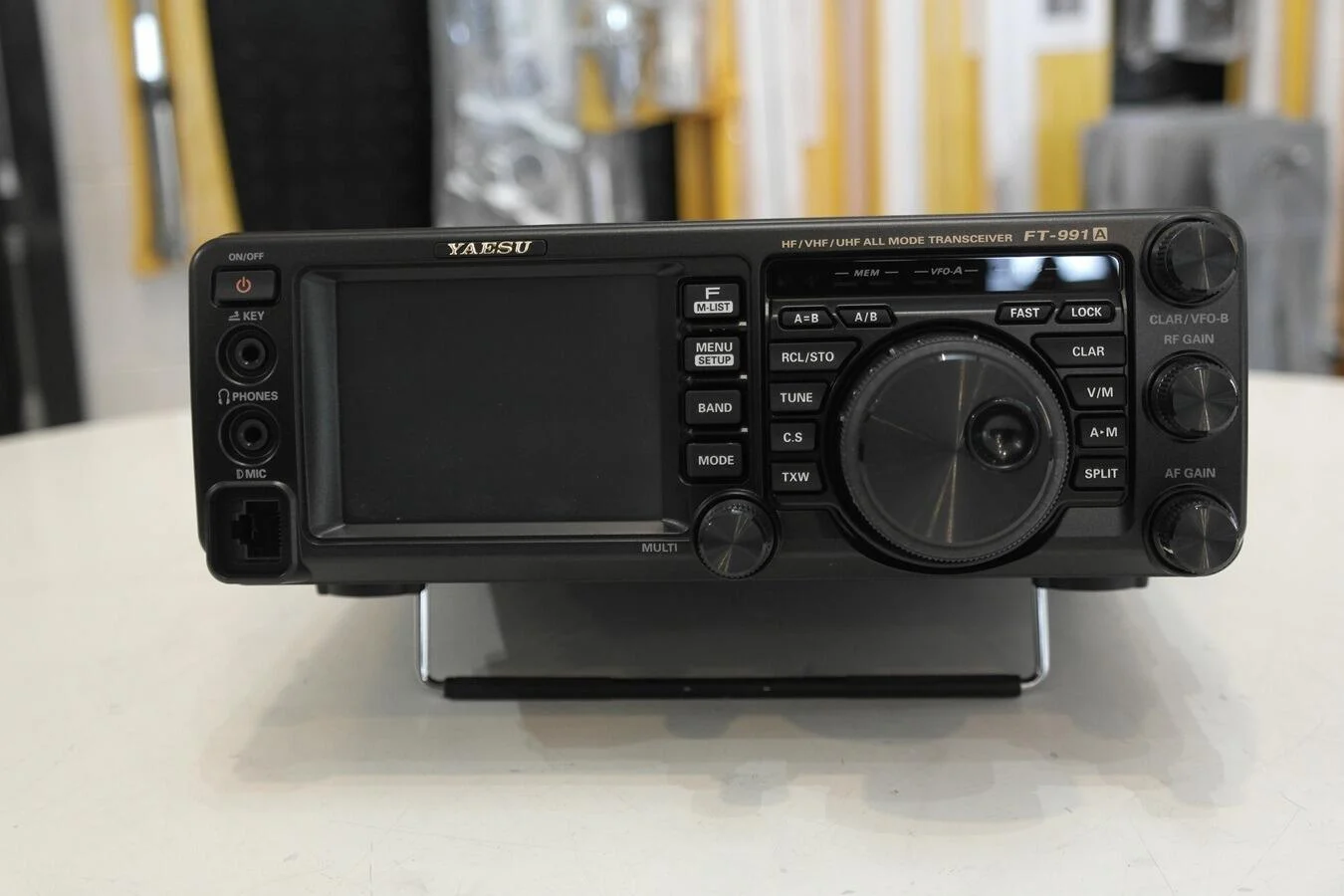 USED MULTI-BAND MODE TRANSCEIVER YAESU FT-991A - Image 2